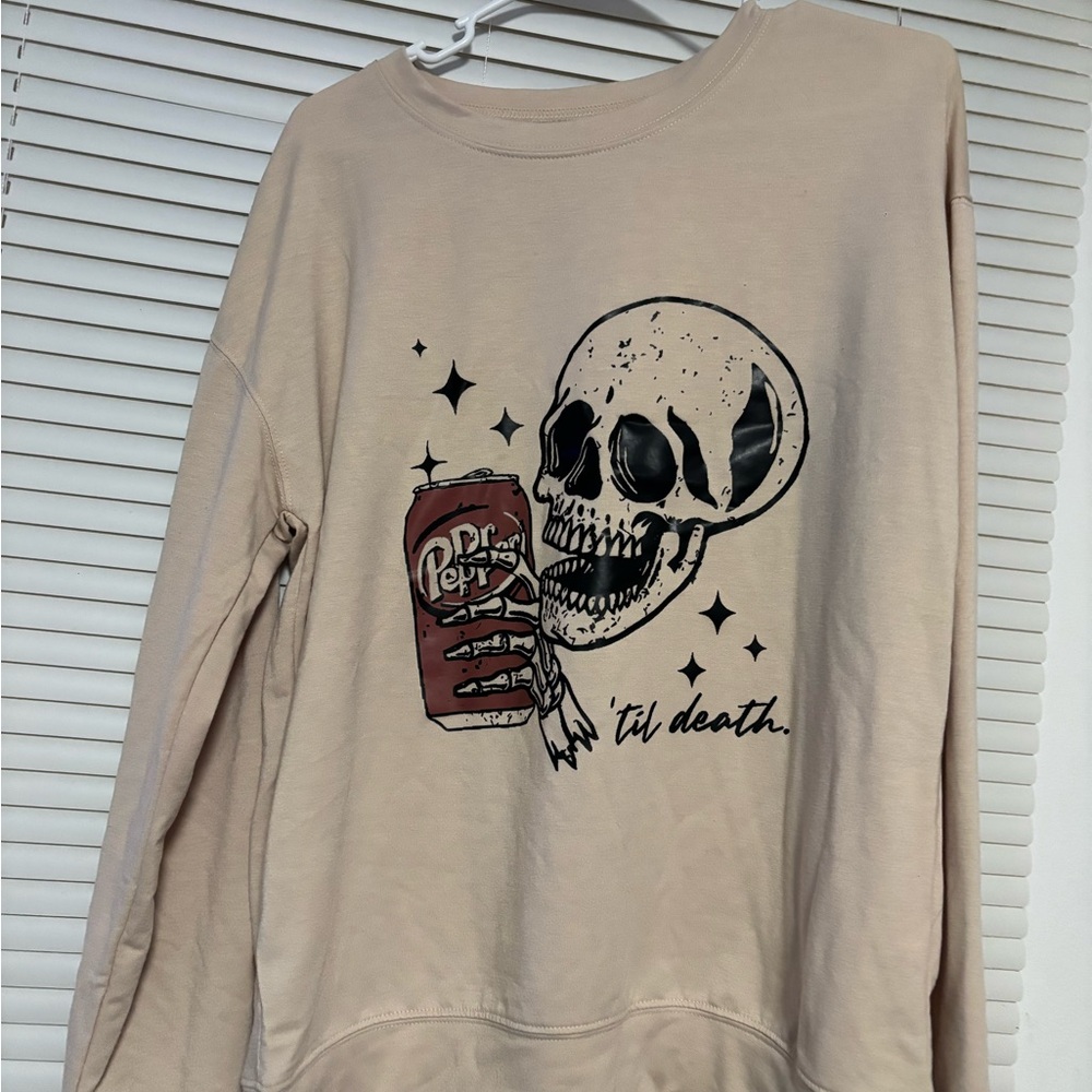 Beige Skull Graphic Sweatshirt